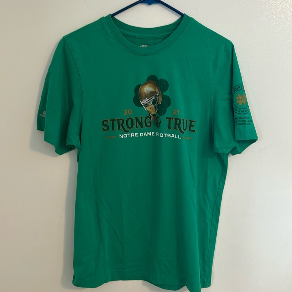 Notre Dame Football Irish Green Strong &True.Front and Back Graphic T-Shirt Sz M